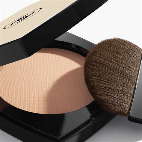 chanel poudre belle mine naturelle review|Chanel les beiges foundation powder.